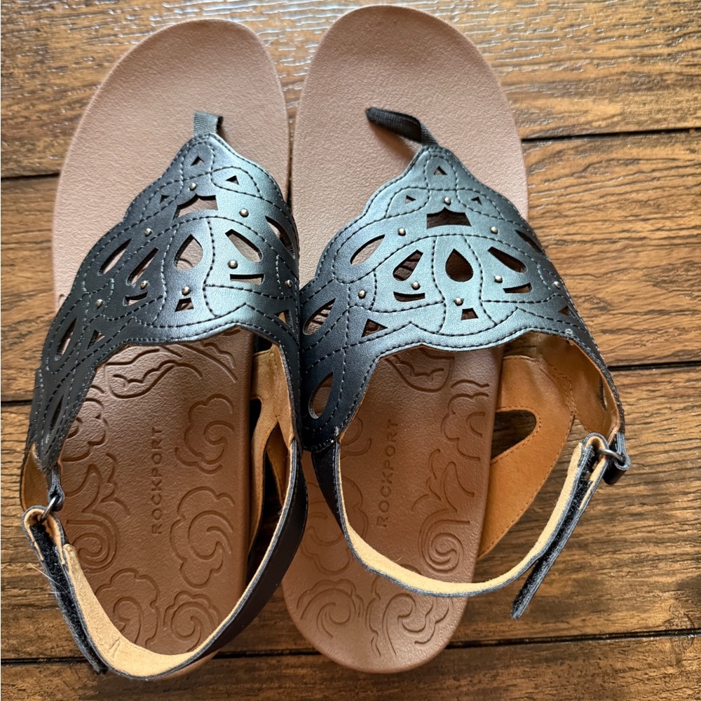 Rockport Black and Tan Cut-Out Sandals